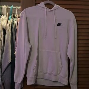 Nike White Sweatshirt Classic Design
